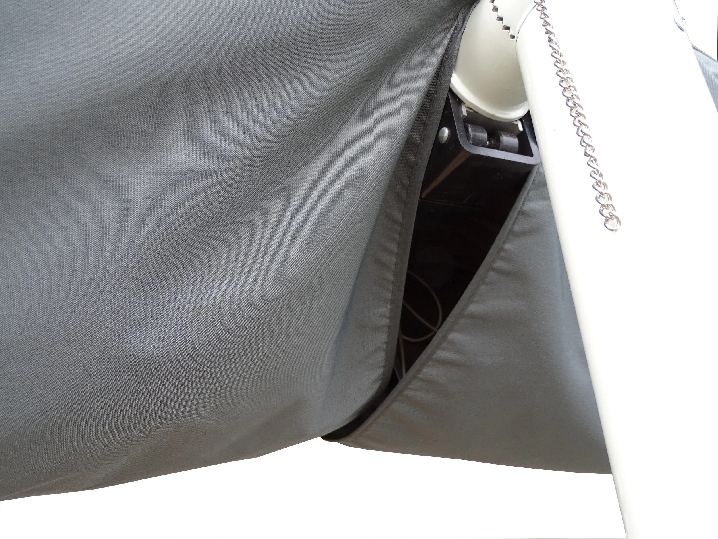 Grasekamp Schutzhülle Stand Markise Dubai Terrassenüberdachung 5 Grasekamp Schutzhülle Stand Markise Dubai Terrassenüberdachung – Bild 3